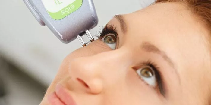 Face lifting - co to je, popis hardwarových technik napínání pleti v salonech, kontraindikace