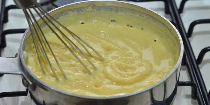 Класически крем - как да готвите у дома: вкусни и прости рецепти стъпка по стъпка със снимки