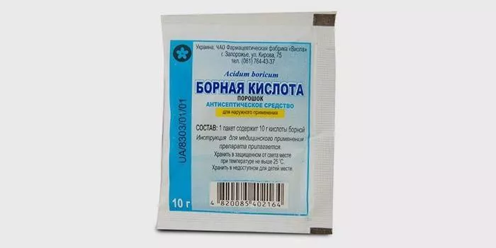 Борна киселина в ухото на дете: възможно ли е да се капе, инструкции за употреба