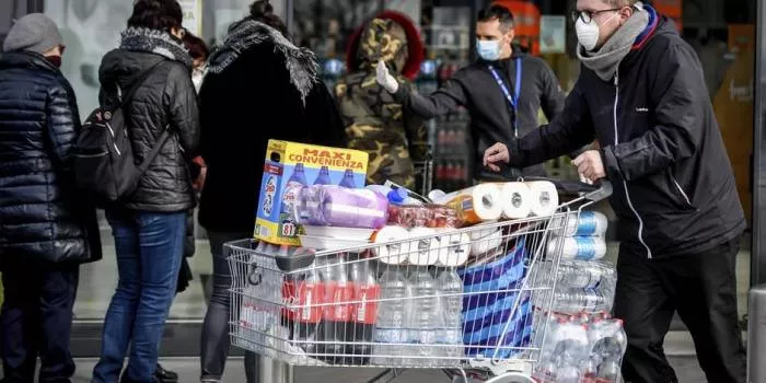 Zašto ljudi prave zalihe toaletnog papira i namirnica zbog koronavirusa